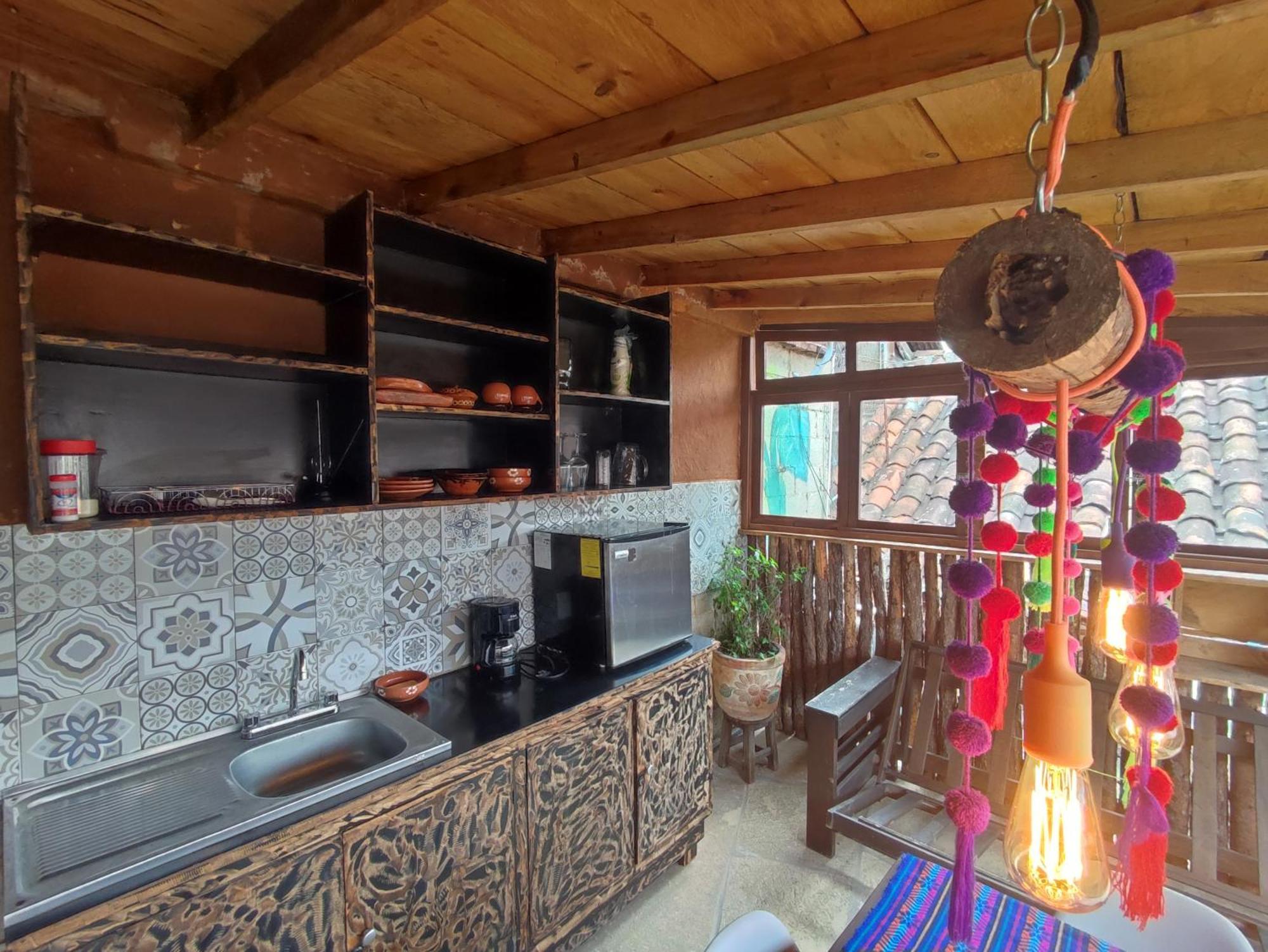 Hostal Ikal ซานกริสโตบัล เด ลาสกาซาส ภายนอก รูปภาพ
