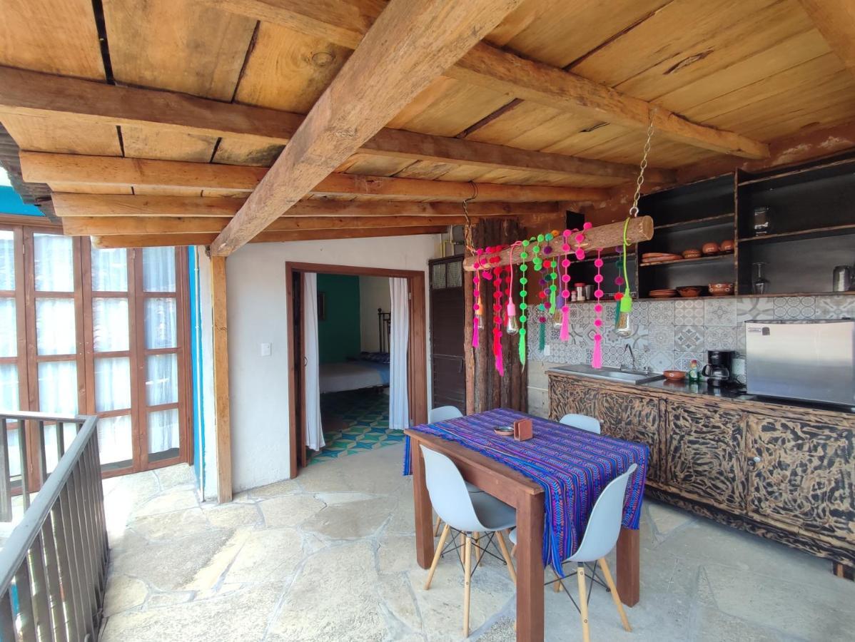 Hostal Ikal ซานกริสโตบัล เด ลาสกาซาส ภายนอก รูปภาพ